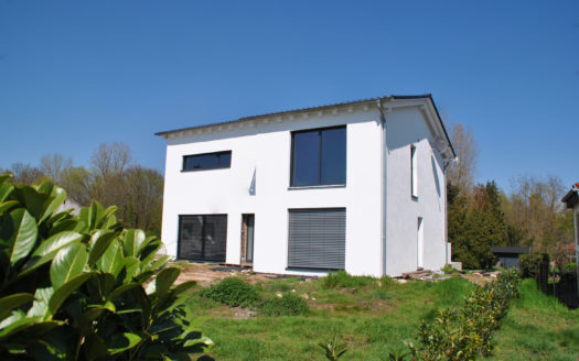 VERKAUFT! Modernes Einfamilienhaus direkt neben Saarlouis 2018 kernsaniert